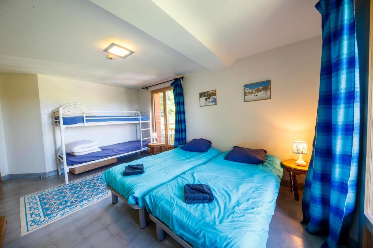 Eco-Hotel Et Yourtes Du Mercantour Guillaumes Ngoại thất bức ảnh